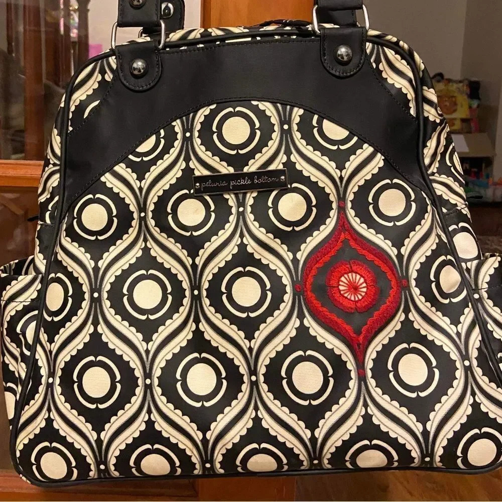 Petunia Pickle Bottom black and white convertible diaper bag - Picture 8 of 8